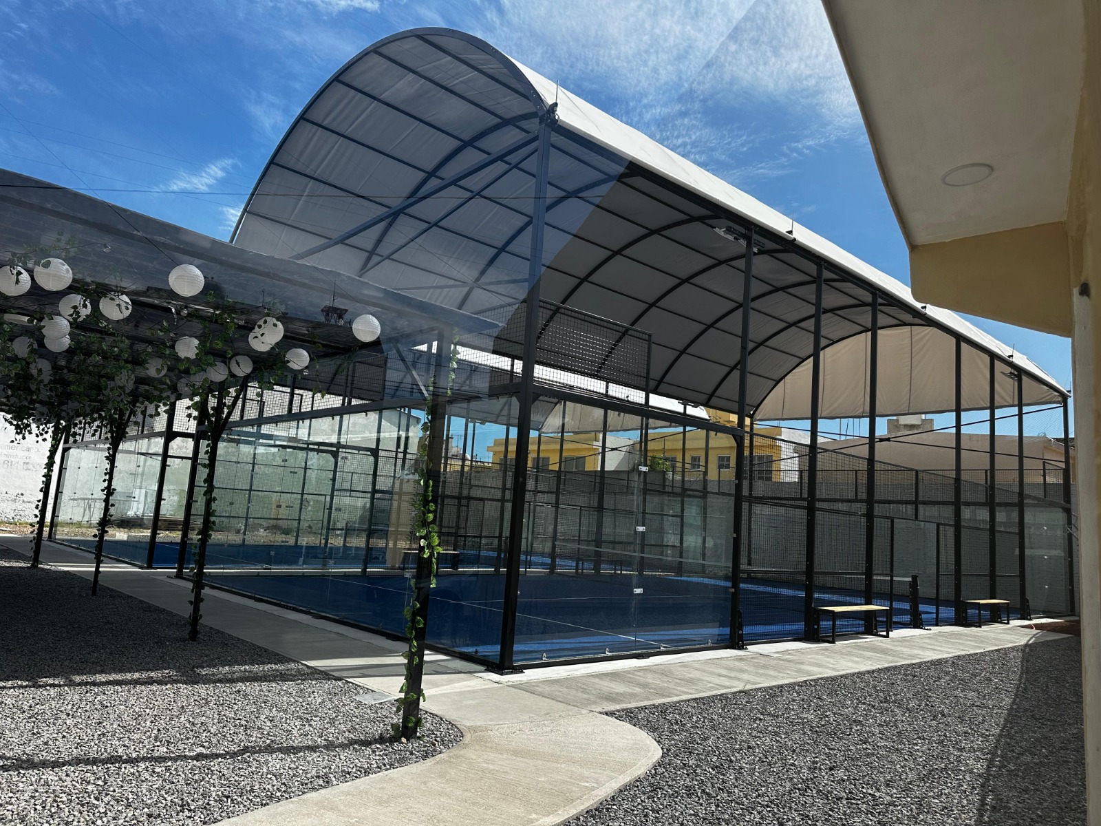 Cancha de Padel sector entretenimiento